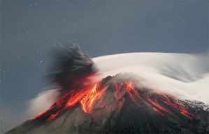 Erupción volcánica activa alerta roja en Colombia (2009)